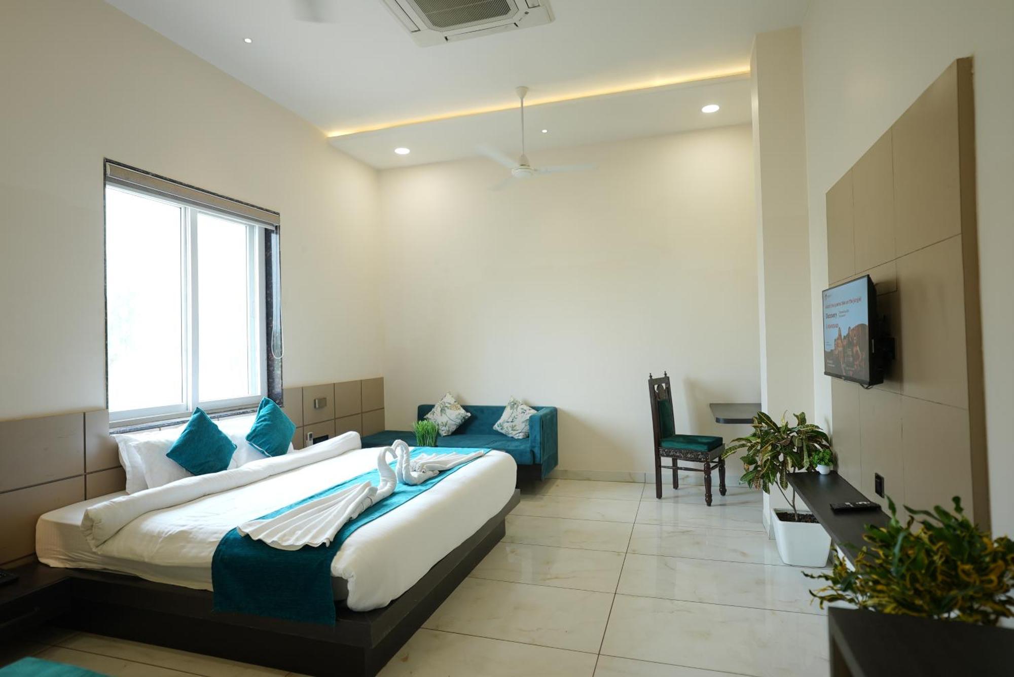 Palak Palace Hotels And Resort Бхопал Экстерьер фото